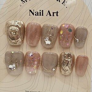 Press On Nails- Gold and Iridescent Pink with Cateye/ Size Medium (10 pack)